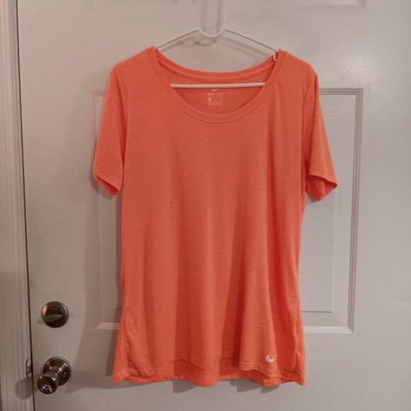 Nike Dri-Fit Polyester T-shirt Womens XL Orange with White Logo light weight D15 - Picture 5 of 6